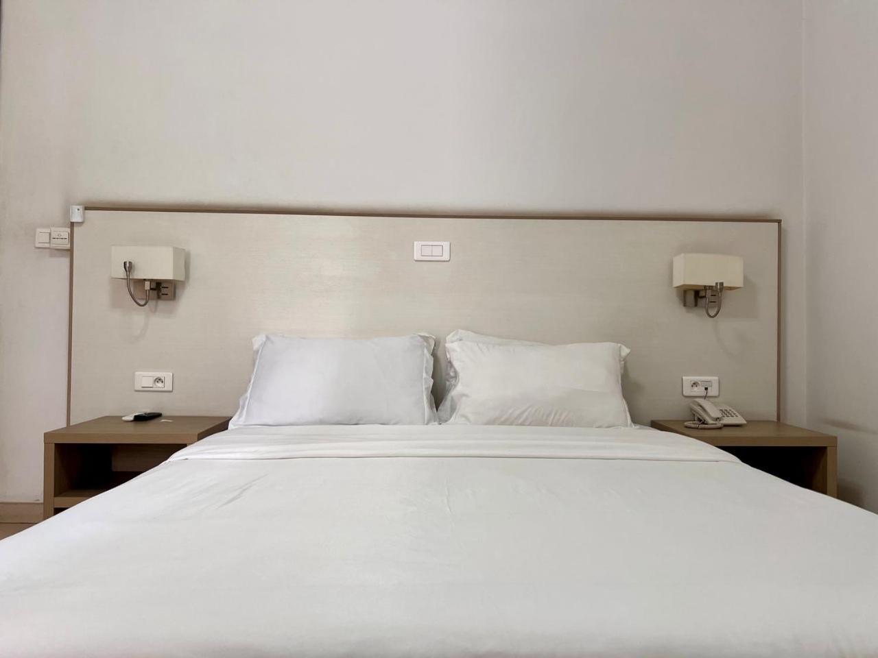 Residence Achenbach Abidjan Esterno foto
