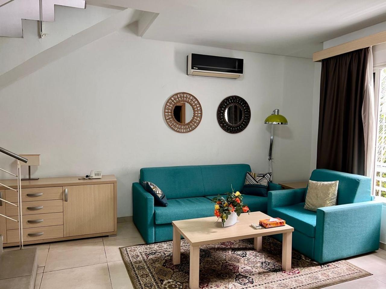 Residence Achenbach Abidjan Esterno foto