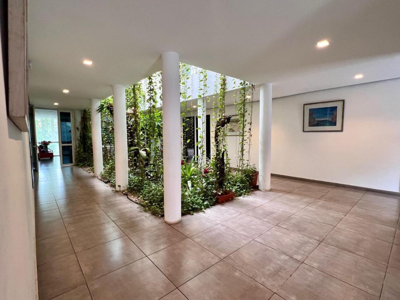 Residence Achenbach Abidjan Esterno foto