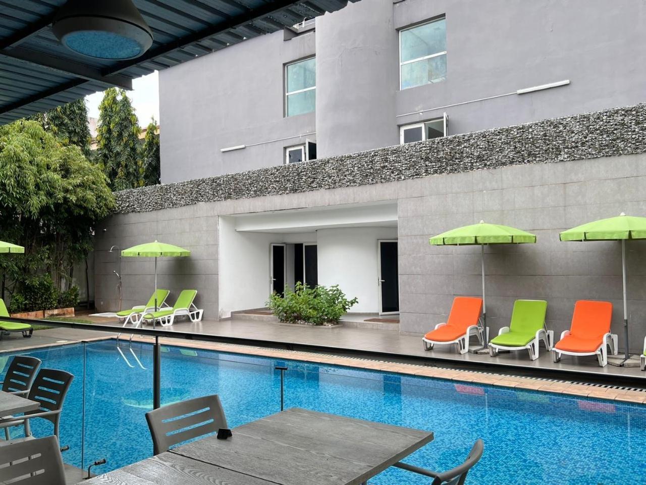 Residence Achenbach Abidjan Esterno foto