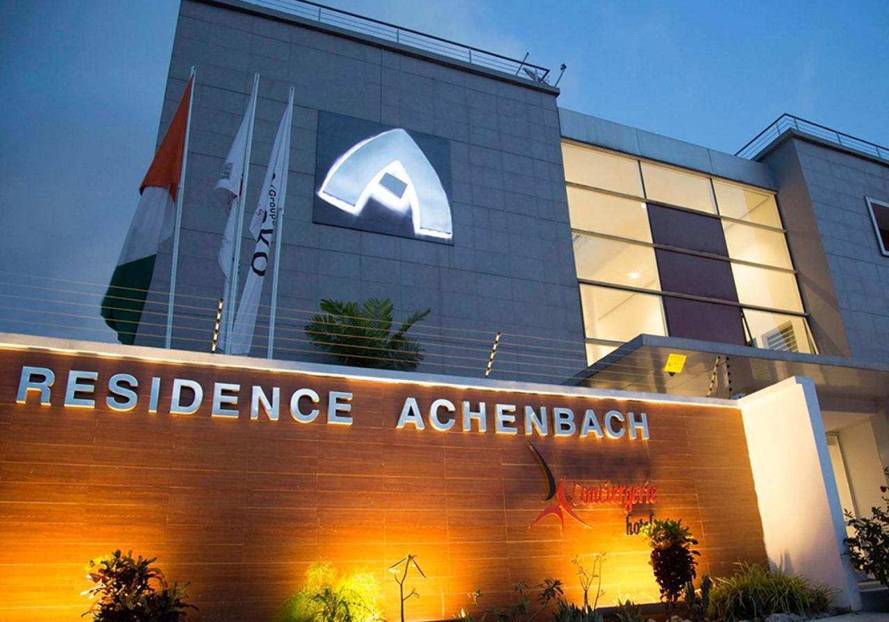Residence Achenbach Abidjan Esterno foto